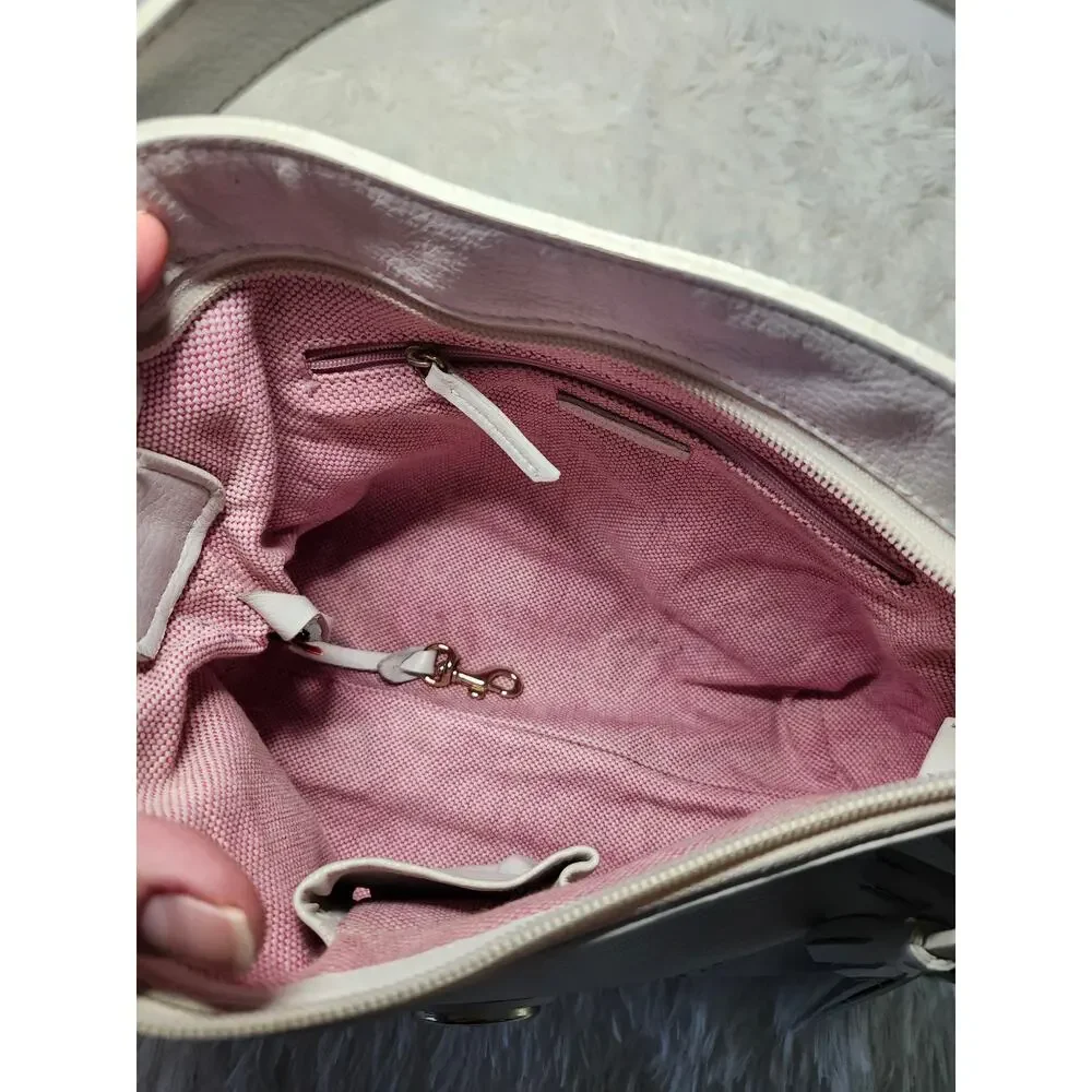 Dooney & Bourke Shoulder Bag White Leather Gold Hardware Hobo Classic Minimalist - Picture 9 of 17